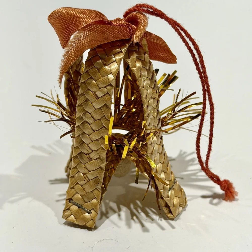 Vintage Woven Straw Bell Ornament Rustic Boho Farmhouse Kitschy Holiday Décor